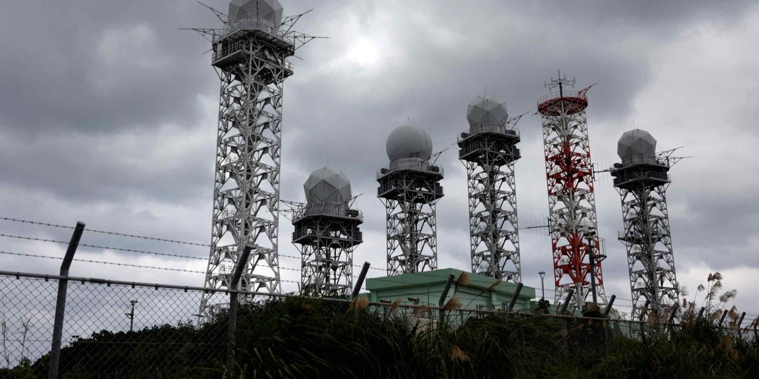 Japan to grant radar to Philippines amid South China Sea tensions